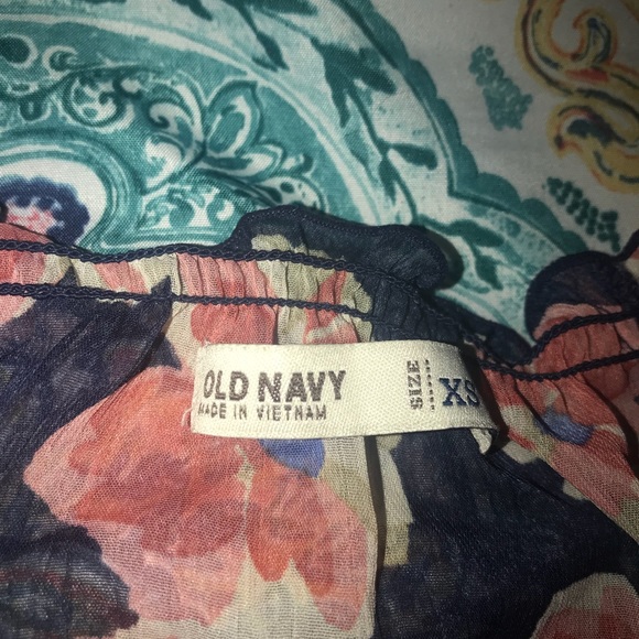 Flower Top - Picture 4 of 4